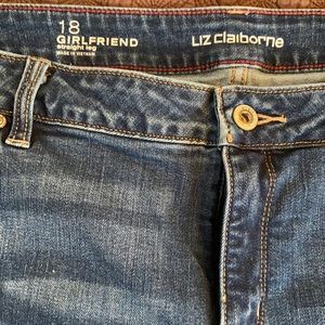 Liz Claiborne girlfriend jeans size 18, avg height